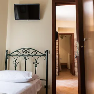  Apartment Vico Tauro House